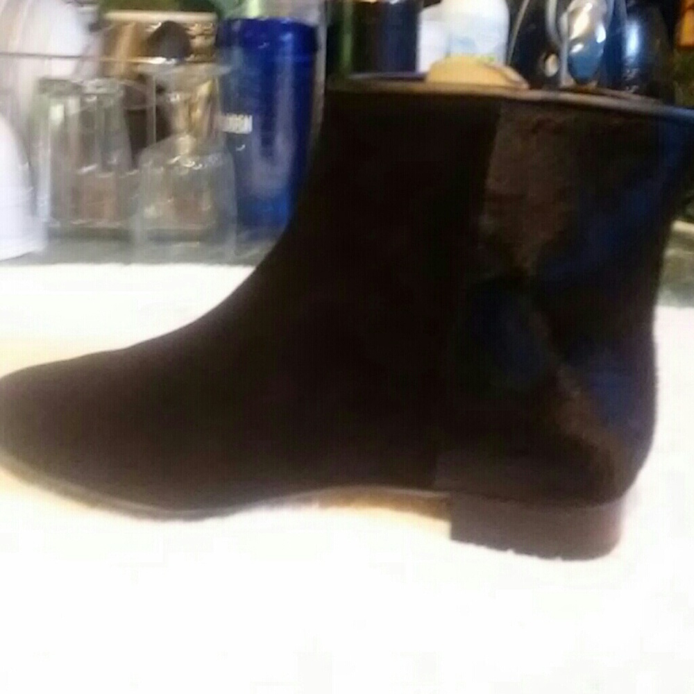 Ankle bootie